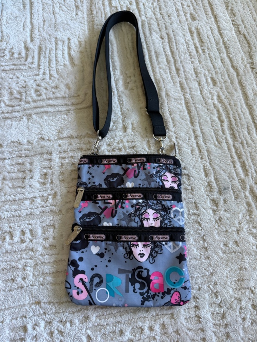 LeSportsac Crossbody Bag Gray Graphic Print Multi Pocket Lightweight Nylon